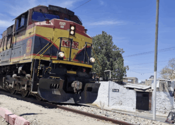 Inician trabajos de regularización de los predios para el tren