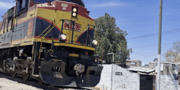 Inician trabajos de regularización de los predios para el tren