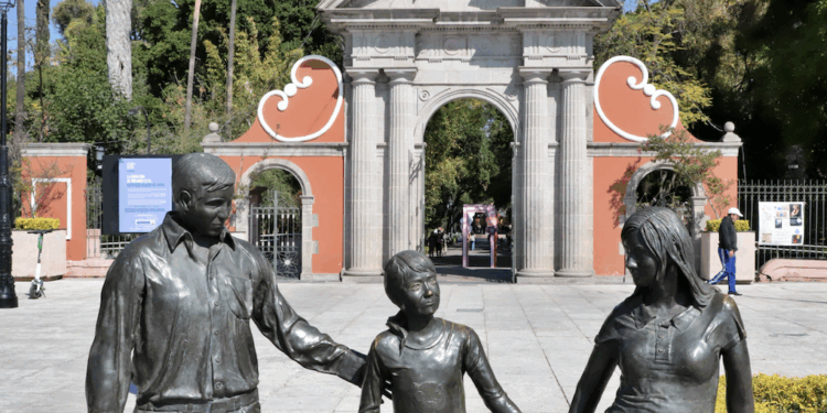 Extienden el horario de la Alameda hasta las 9:00 hrs.