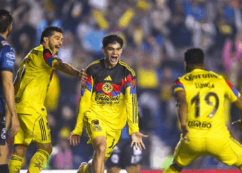 América derrota a Gallos  