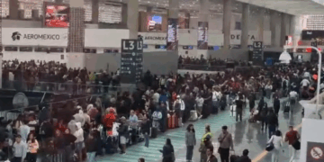 Reanuda operaciones AICM; la lluvia afectó 104 vuelos 