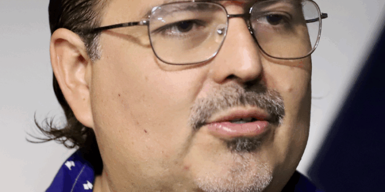 Reconoce Kuri a jóvenes como agentes de cambio