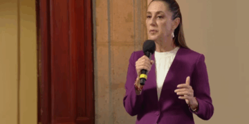 Reducción de pobreza es muestra de que la 4T funciona: Sheinbaum