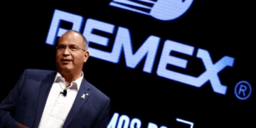 Detienen a Carlos Treviño, ex director de Pemex, en EU