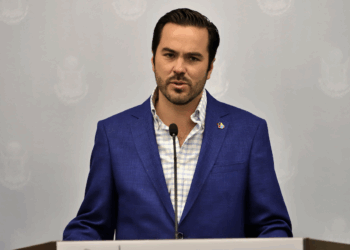 Se suman alcaldes al decreto de Kuri