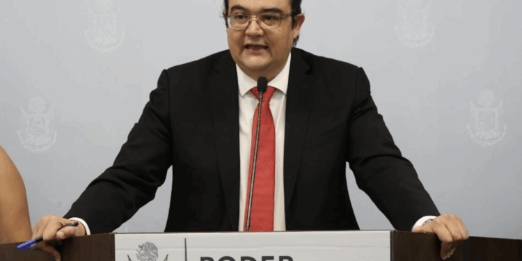 Realiza en Querétaro un promedio de 850 trámites diarios