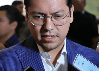 Firman alcaldes apoyo a decreto