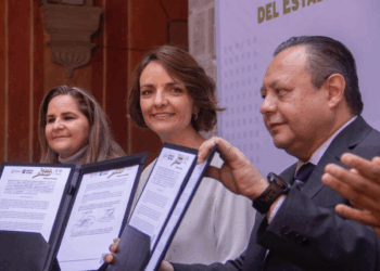 Reúne Kuri a los 5 aspirantes del PAN