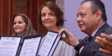 Reúne Kuri a los 5 aspirantes del PAN