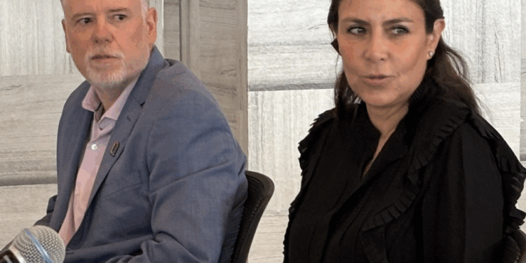 Reúne Kuri a los 5 aspirantes del PAN