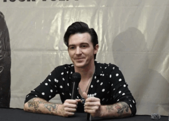Drake Bell inicia su divorcio y presume romance