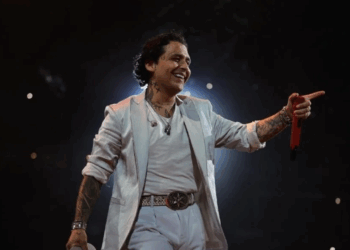 Drake Bell inicia su divorcio y presume romance