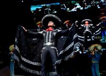 “La Resurrección de Cristo” se dividirá en dos películas