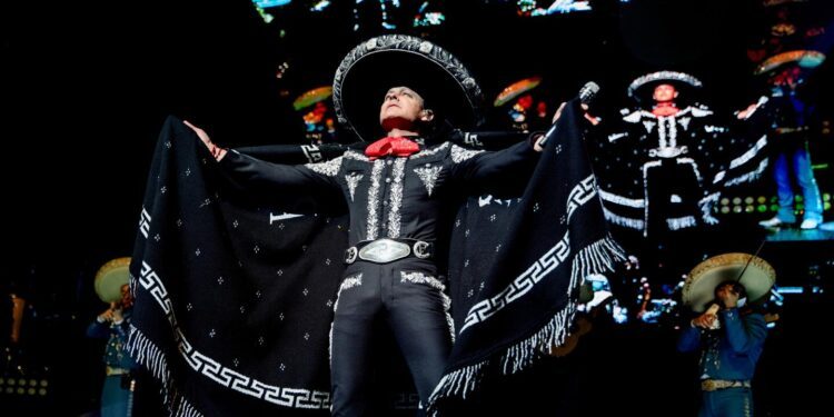 “La Resurrección de Cristo” se dividirá en dos películas