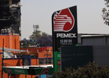 Arriesga Pemex calificación crediticia