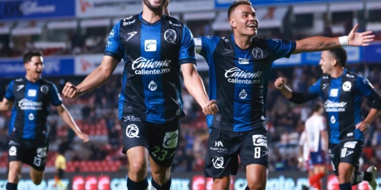 Querétaro logra su primer triunfo ante el San Luis