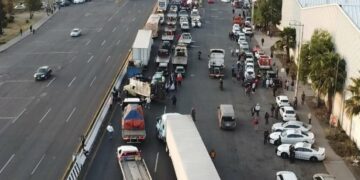 Transportistas bloquearán la autopista México-Querétaro hoy 25 de agosto