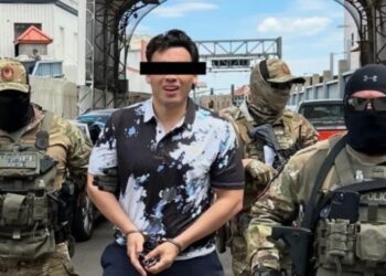 Abandona Julio César Chávez Jr. penal de Hermosillo