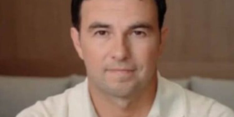 No vuelvo solo, vuelve el grito de todo un País: Checo