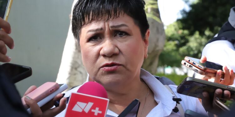 Permanece grave la persona lesionada en accidente en Los Arcos