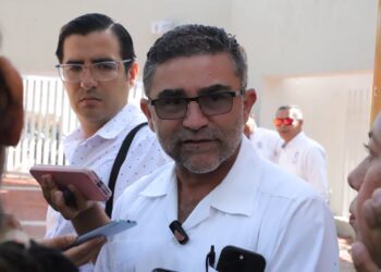 Gobierno del Estado intensifica regularización de licencias