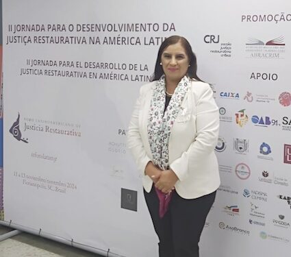 Participa Investigadora de la Facultad De Derecho de la UAQ en la Segunda Jornada para el Desarrollo de la Justicia Restaurativa, en Florianópolis Brasil.