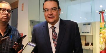 Candidata en SJR prevé Memo Vega