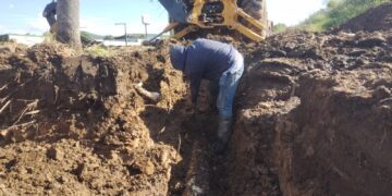 Obra del tren rompió línea de agua en SJR