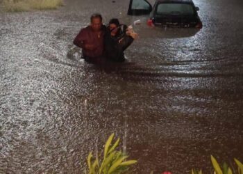 Confirman autoridades la muerte de dos personas por las lluvias del viernes