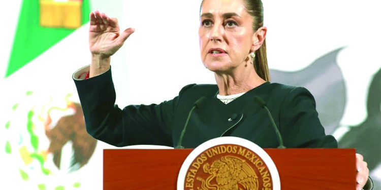 Lo que antes se robaban hoy se reparte: Claudia