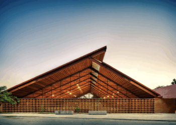 “La arquitectura puede y debe sorprendernos”