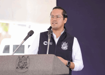 Anuncian segunda etapa de becas; incluirán universidades privadas