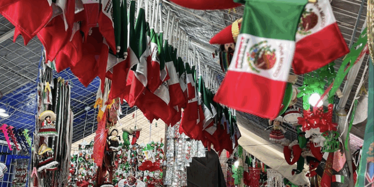 Anuncian segunda etapa de becas; incluirán universidades privadas