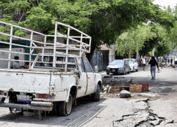 Reponen 235 juegos de placas tras las lluvias