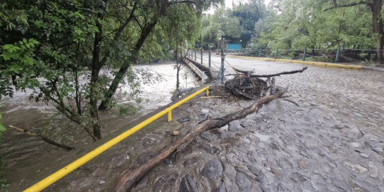 Alerta por pronóstico de lluvias en San Juan