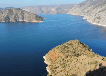 Se adelanta desfogue de presa de Zimapán para las 8:00 am