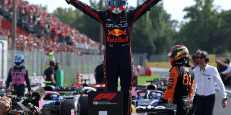 Max Verstappen vuelve a lo más alto del podio en Italia