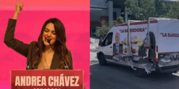 Aparecen vehículos con lonas de ‘La Barredora’ en informe de Andrea Chávez