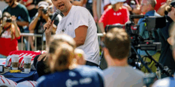 Disparan a activista pro Trump en evento en Utah