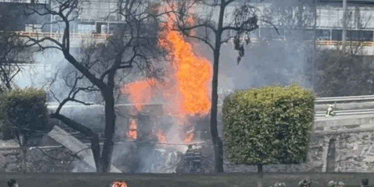 Suman 57 heridos por explosión de gas en el Puente de la Concordia, en Iztapalapa