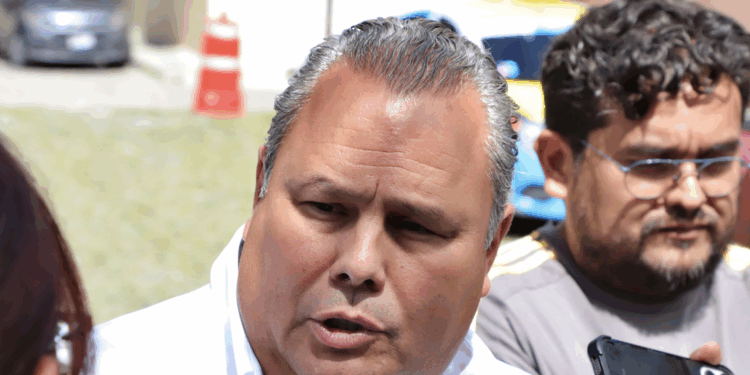 Se reúnen en la UAQ 10 especialistas en la robótica aplicada de México y Hungría