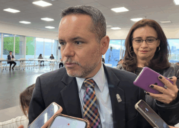 Más de 70 estudiantes del COBAQ 19 ya cuentan con Transporte Escolar