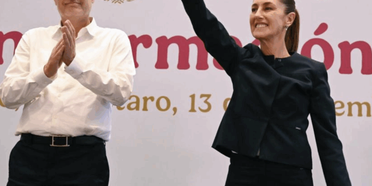 Plena coordinación Claudia/Mauricio