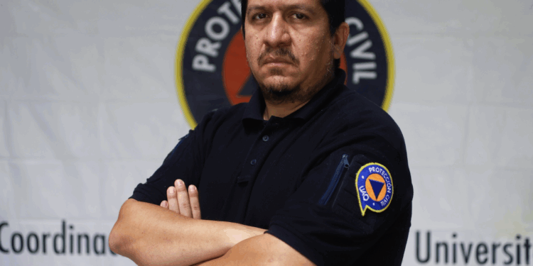 Van contra deudores alimentarios