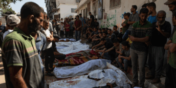 Israel mata al menos 47 personas en Gaza, entre ellos varios niños, dos médicos y un periodista