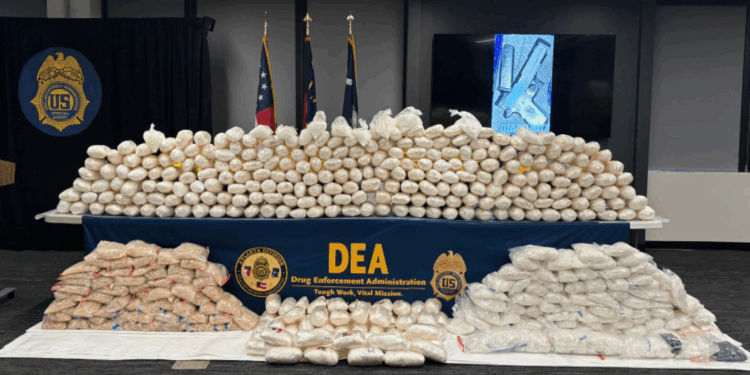 DEA detiene en mega operativo a 670 miembros del CJNG