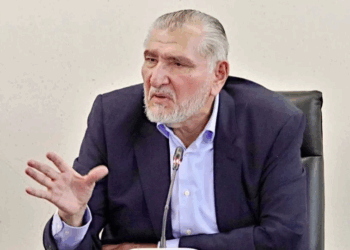 Niega Sheinbaum ‘fuego amigo’ contra Adán: ‘no somos iguales’