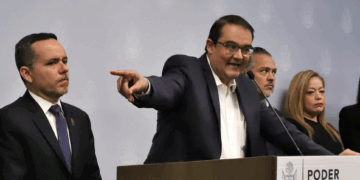 Zafarrancho en la Legislatura local