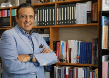 Presenta libro sobre  la política educativa  del sexenio 2018-2024