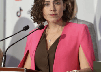 Aprueban iniciativa de Abigail  para regular bebidas energizantes